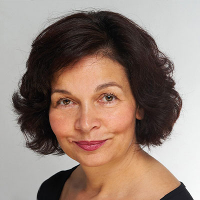 Portraitfoto Sabine Wiesmayer